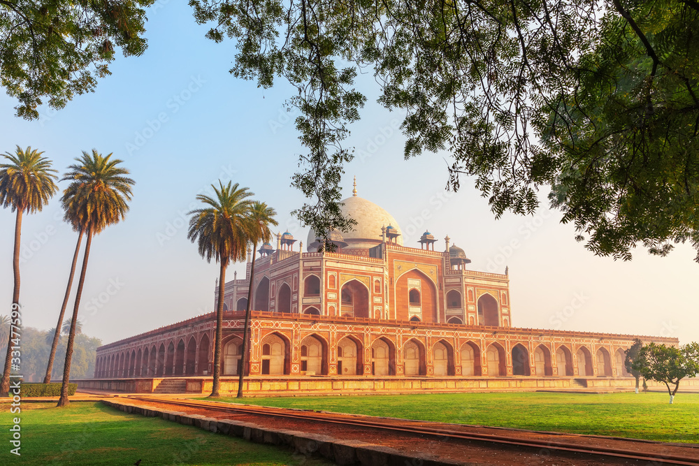 Humayun's Tomb, India's famous place of visit, New Delhi