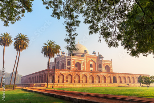 Humayun's Tomb, India's famous place of visit, New Delhi