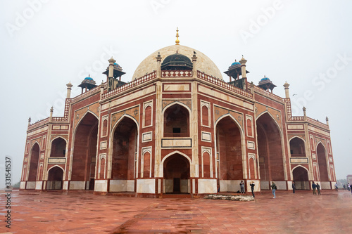 India, Delhi, New Delhi - 8 January 2020 - Humayun's Tomb © Stefano