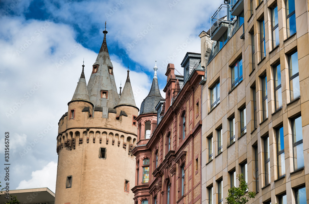 Fototapeta premium Ancient buildings of Downtown Frankfurt, Germany