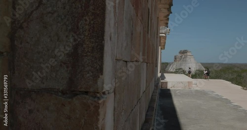 otro trabelling en la ciudad maya de uxmal