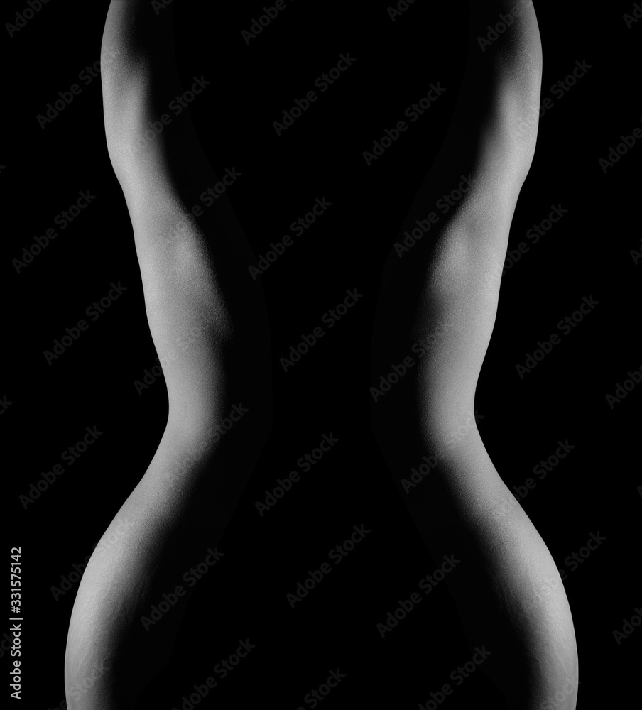 Naklejka premium Sexy body nude woman, Fashion art studio portrait of Black and White Beautiful woman body, low key sleeping girl in low light fine art nude, High detailed