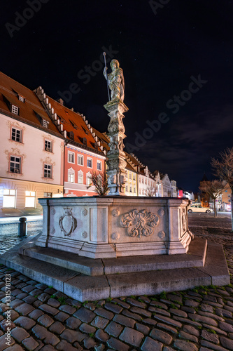 Straubinger Brunnen | Stadtplatz Denkmal / Straubing / Gäuboden / Niederbayern photo