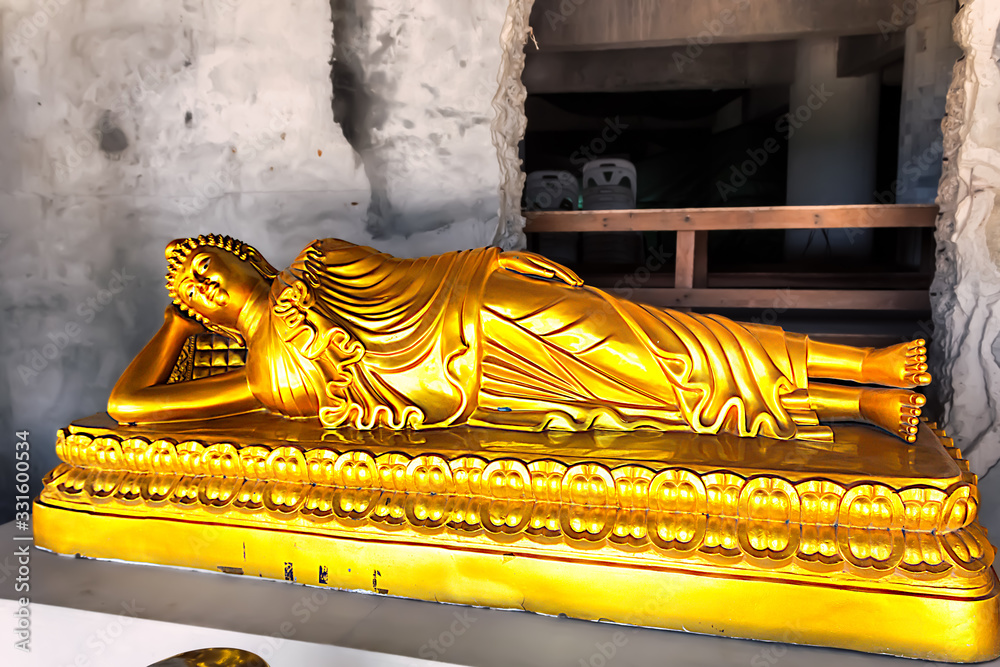 Tuesday Buddha Pose - “Realizing Nirvana” – Pang Sai Yat