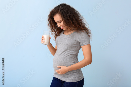 Young pregnant African-Amer...