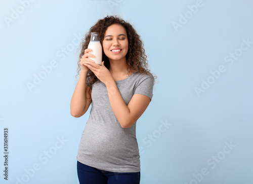 Young pregnant African-Amer...