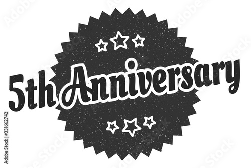 5th anniversary sign. 5th anniversary round vintage retro label. 5th anniversary