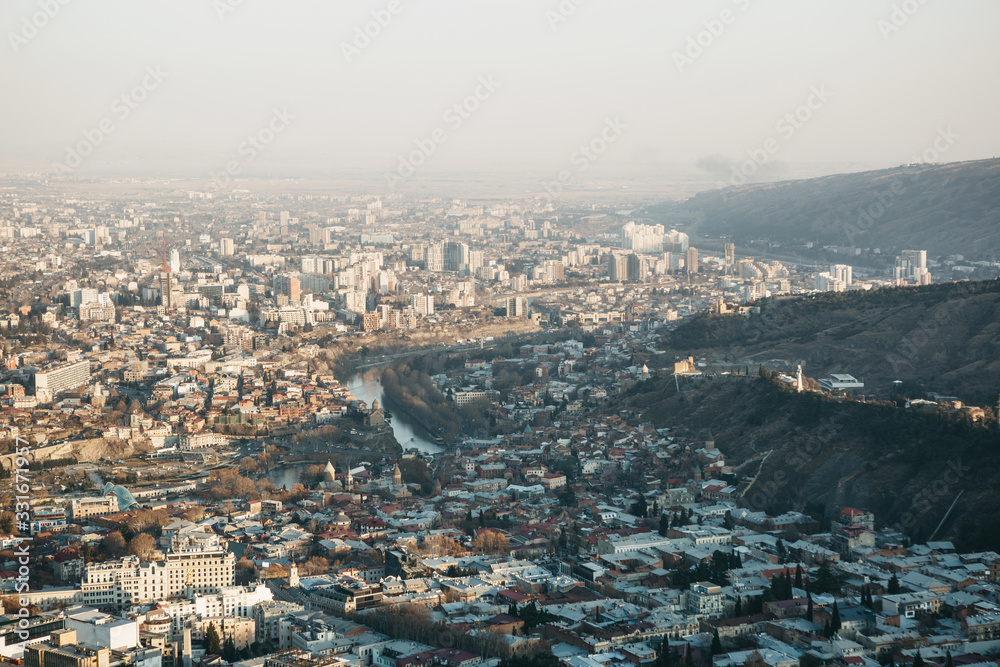 Obraz premium Beautiful aerial view of Tbilisi architecture in Georgia.
