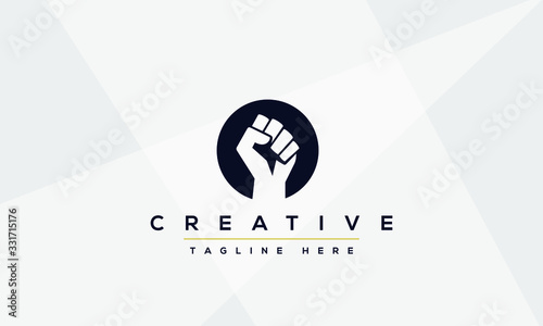 Creative abstract letter O logo design template. OO icon initial based monogram and symbol in vector.