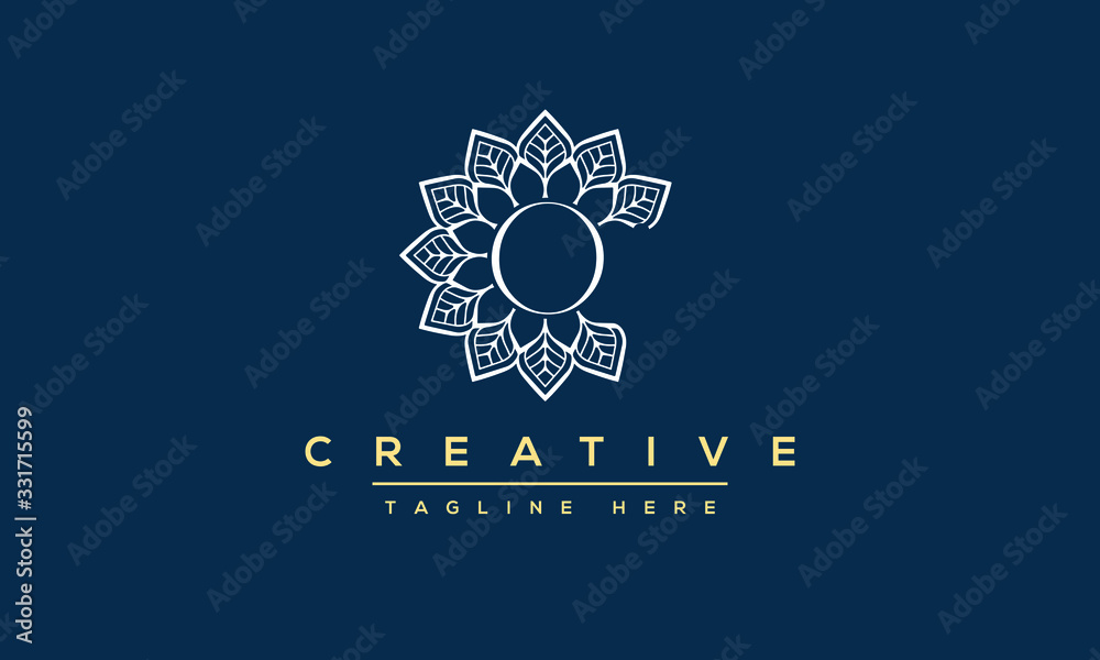 Fototapeta premium Creative abstract letter O logo design template. OO icon initial based monogram and symbol in vector.