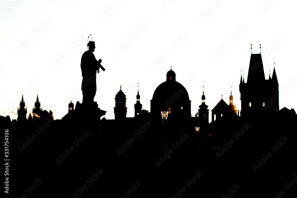 Fototapeta premium silhouettes of the city at dawn