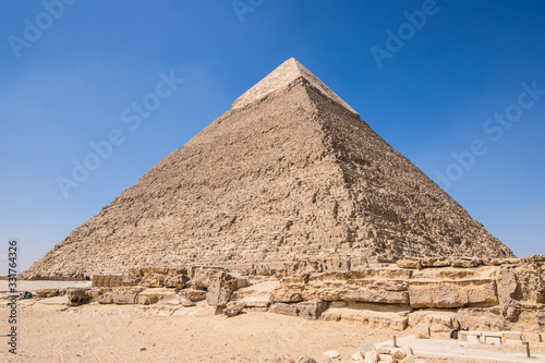 Piramide de Kefren en el cairo photo
