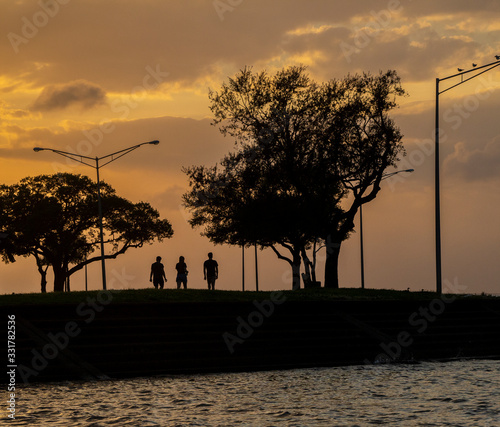 lake ponchartrain photo