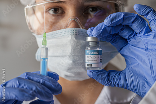 vial, covid-19, coronavirus vaccine ampoule, bottle for injection with syringe