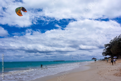 Kite surfing on the Oahu island in Hawaii