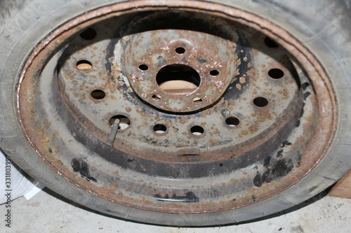 detail of an old wheel