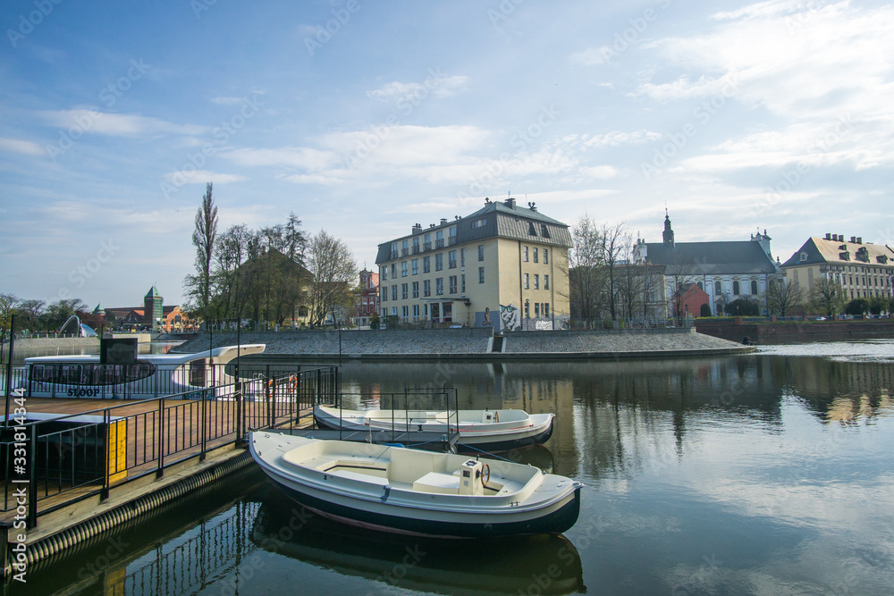 Obraz premium a nice day around the river in Wroclaw city center , Poland