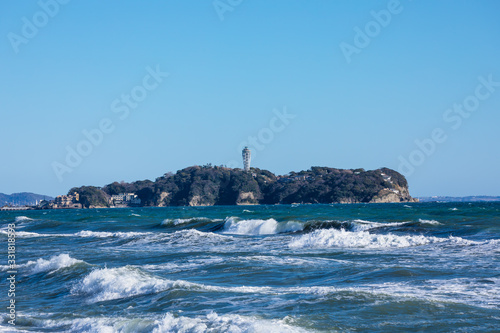 (神奈川県ｰ風景)青空と江の島３