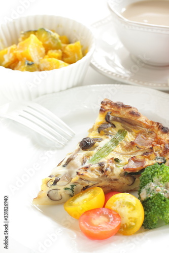 French food, Shimeji mushroom and spinach quiche