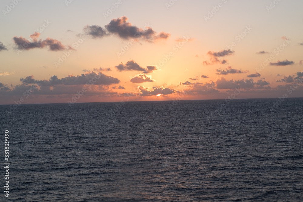 Sun set over the ocean