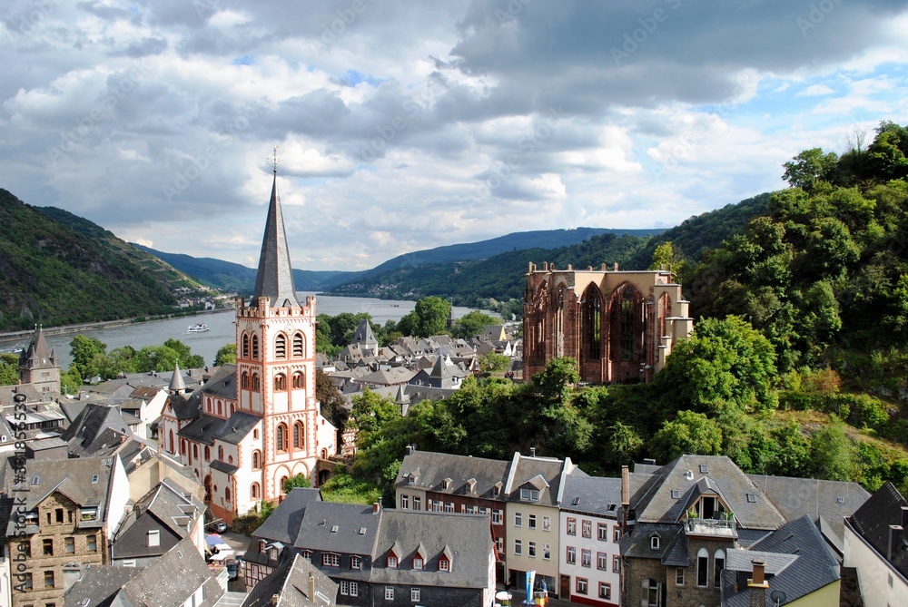 St Peters Church and ruin of the gothic Wernerkapelle along the Rhein River in Bacharach in Rhineland-Palatinate, Germany. 