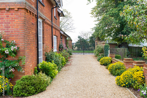 Tableau sur toile Driveway of English house and garden, UK