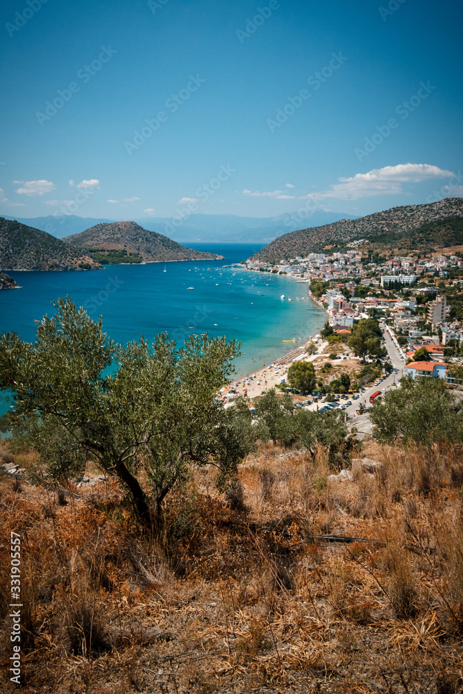 Urlaubsort am Meer, Tolo, Griechenland