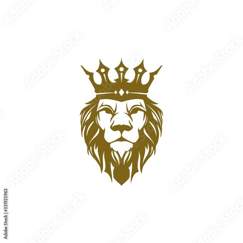 The lion with crown illustration logo