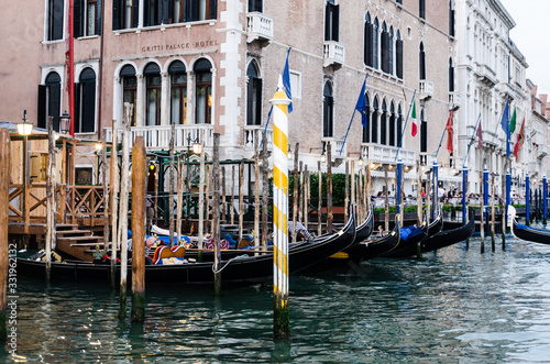 Il riposo delle Gondole a Venezia Venice © graphicfootage