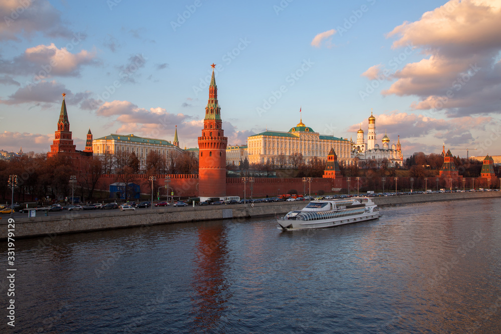 Evening walk at the Moscow Kremlin and Moscow River