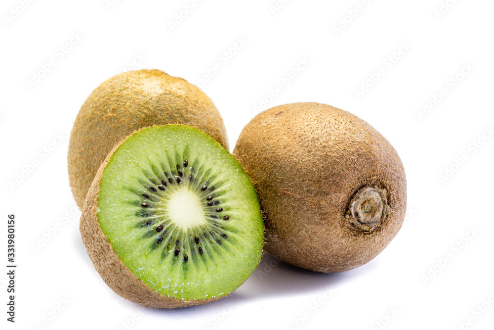 Kiwi frucht isoliert auf weißem Hintergrund Kiwi frucht isoliert auf weißem Hintergrund