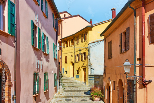 Fototapeta Naklejka Na Ścianę i Meble -  Old picturesque streets in Santarcangelo di Romagna