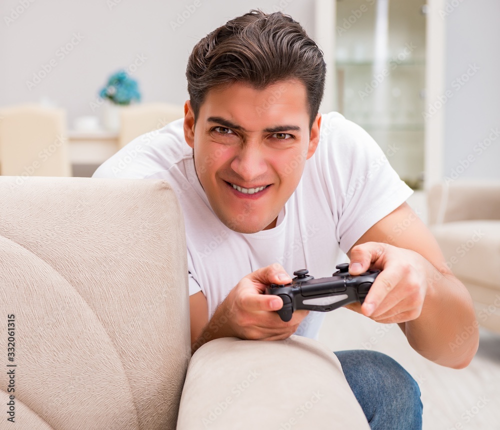 Man addicted to computer games Man addicted to computer games