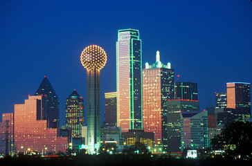 Dallas, TX skyline at night with Reunion Tower