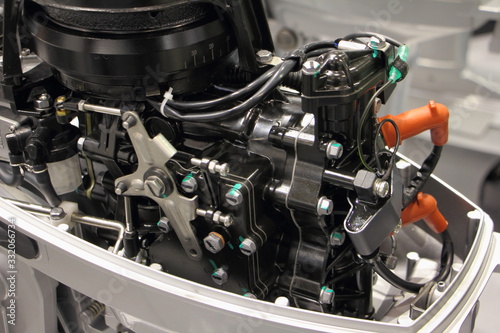 Fotografía Two stroke outboard boat engine without bonnet close up