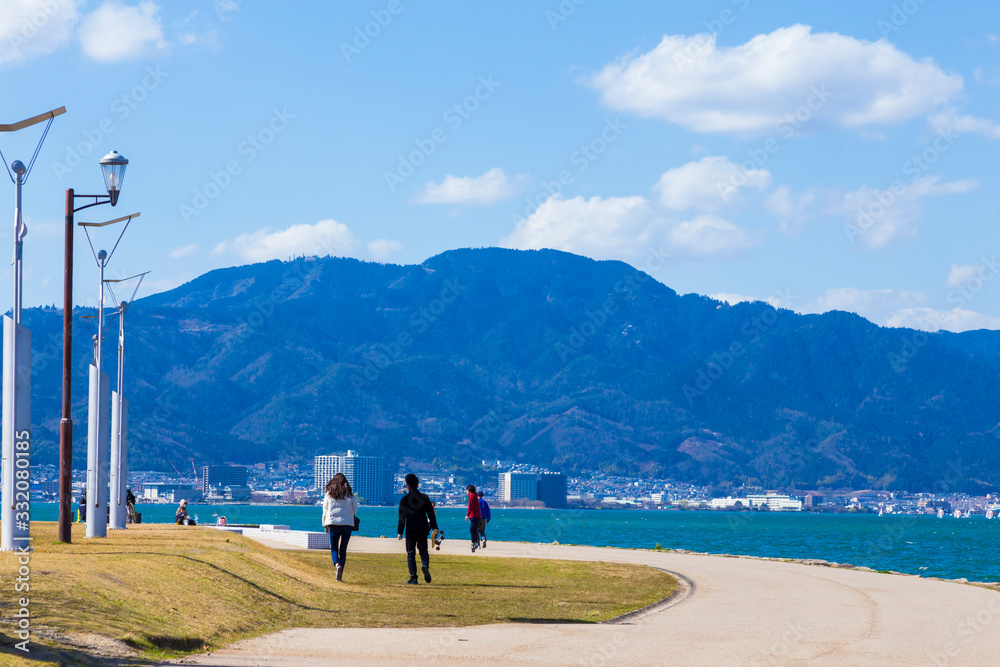 琵琶湖畔なぎさ公園風景