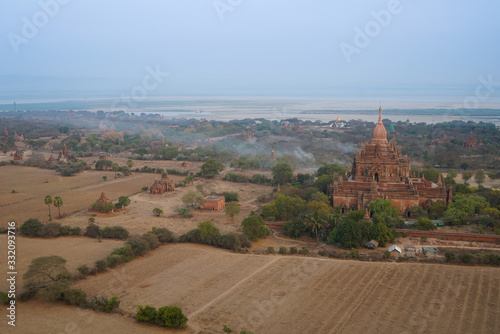 Vista dall alto templi e paesaggi Birmani