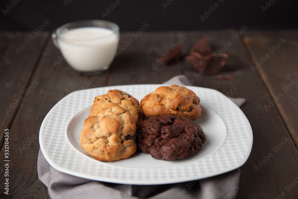 image shows a baking tray or cookie image shows a baking tray or cookie