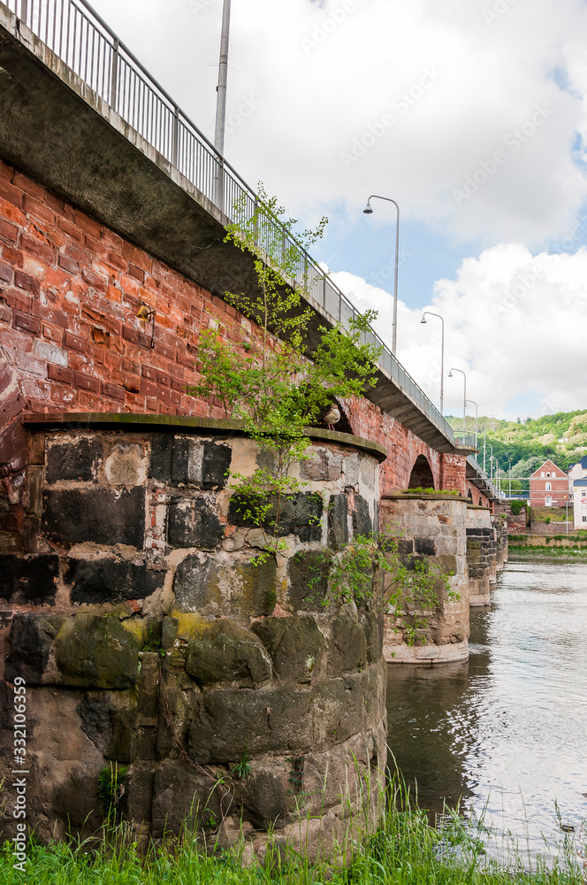 Trier, Römerbrücke, Mosel, Fluss, Moselbrücke, Brücke, Flussschifffahrt, Rheinland-Pfalz, Stadt, Altstadt, Frühling, Deutschland Trier, Römerbrücke, Mosel, Fluss, Moselbrücke, Brücke, Flussschifffahrt, Rheinland-Pfalz, Stadt, Altstadt, Frühling, Deutschland