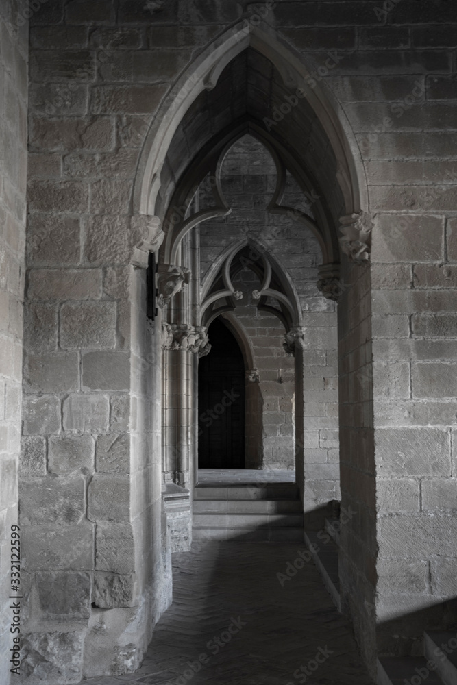 Obraz premium entrance to church
