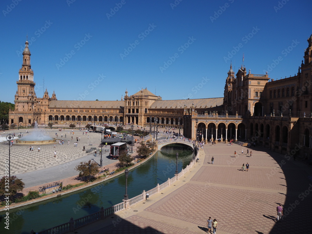 Spain Square in the early morning, Seville