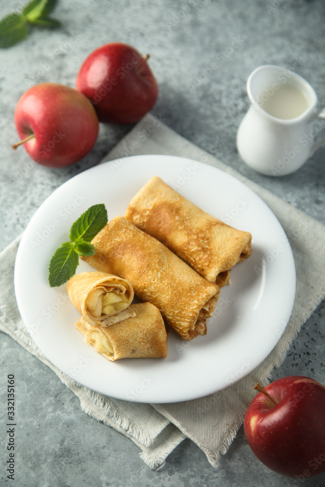 Crepes filled with apple and cinnamon Crepes filled with apple and cinnamon