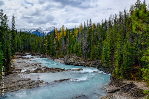 Natural Bridge Falls, Yoho Alberta Kanada travel destination