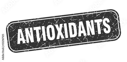 antioxidants stamp. antioxidants square grungy black sign.