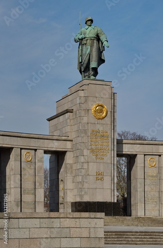 Canvas Print Sowjetisches Ehrenmal im Berliner Tiergarten (Ausschnitt)
