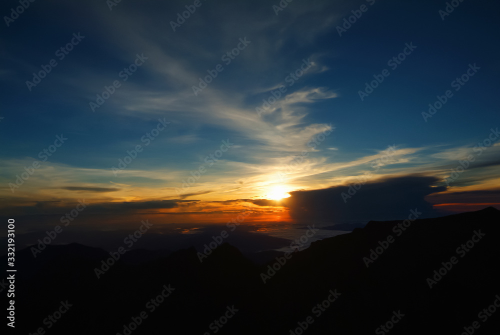 Malaysia Sabar 2006 : Low's Peak Kinabalu National Park At Sunrise