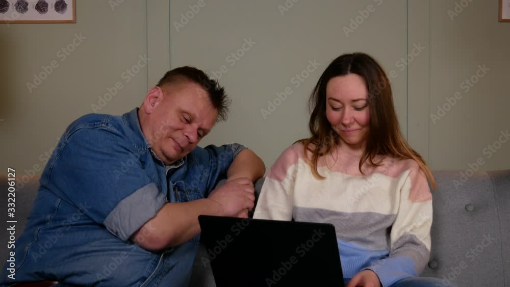 a man flirts with a girl a man flirts with a girl