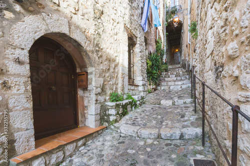 Cobbled alleyway, Saint-Paul-de-Vence, Provence-Alpes-Cote d'Azur, Provence, France, Europe