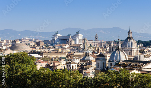 Roof view over Rome from the hill © Jan