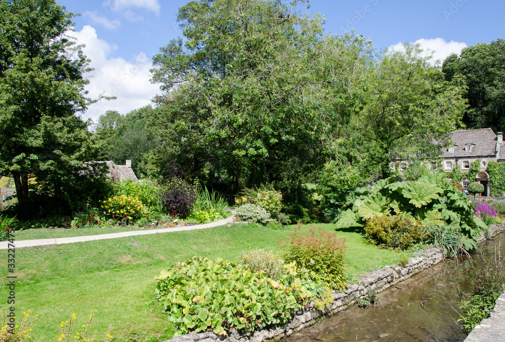 Fototapeta premium West England Lovely gardens